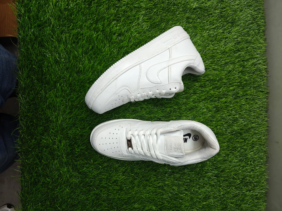 Airforce triple white