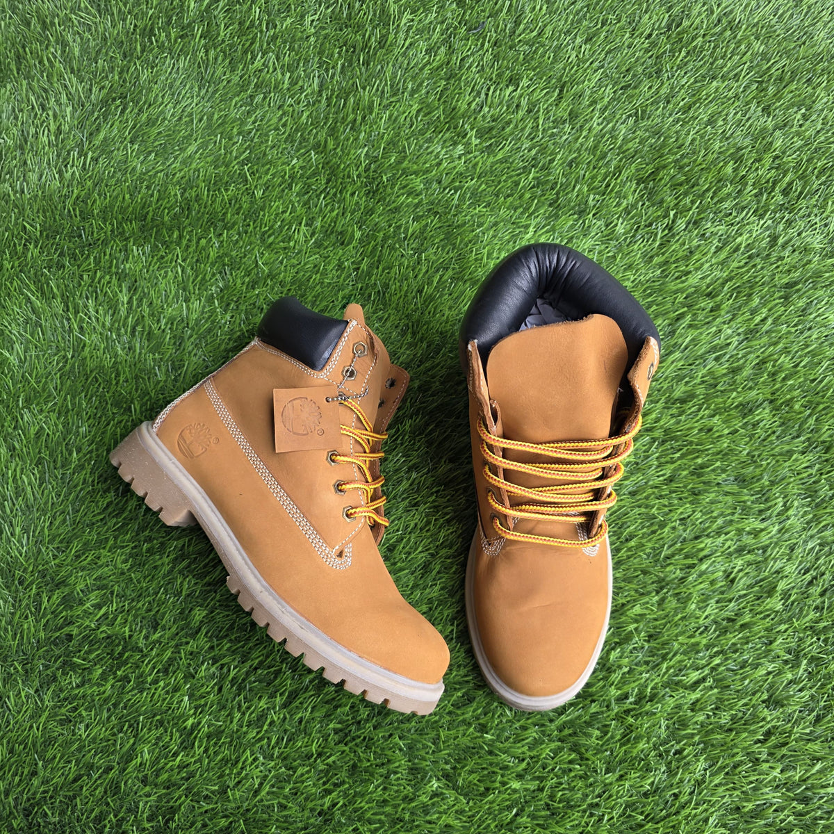Nubuck Camel