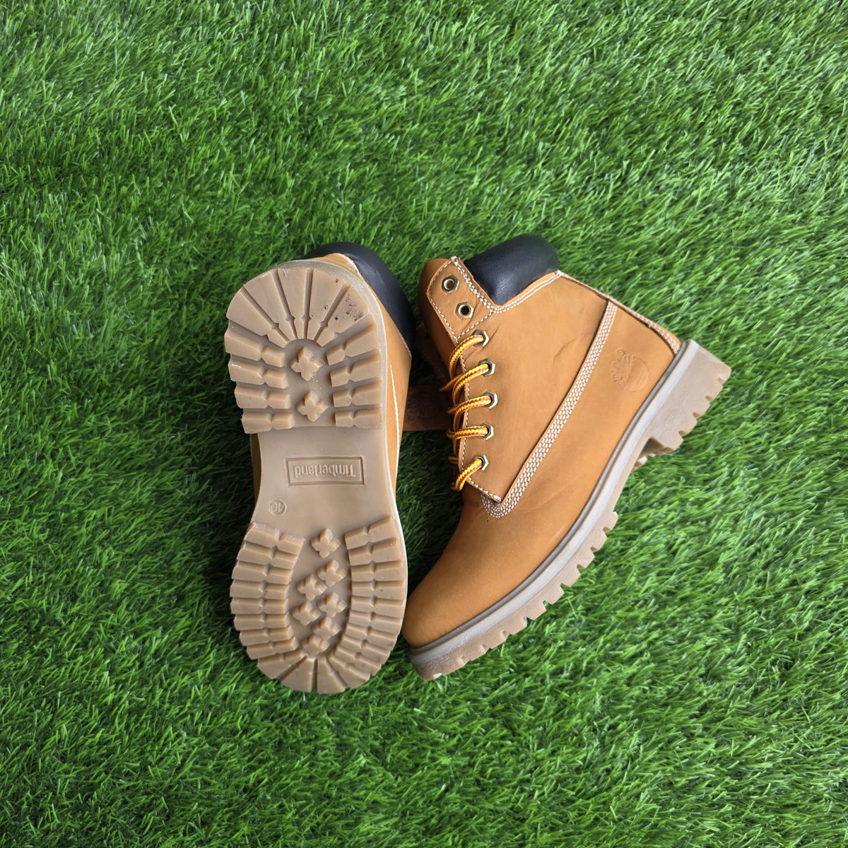 Nubuck Camel