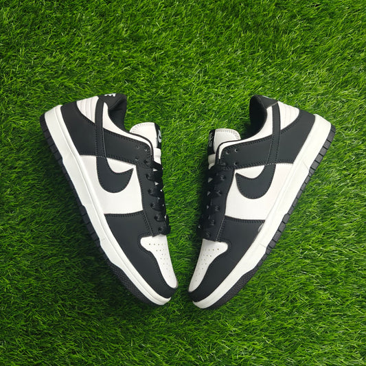 Jordan1 low black white