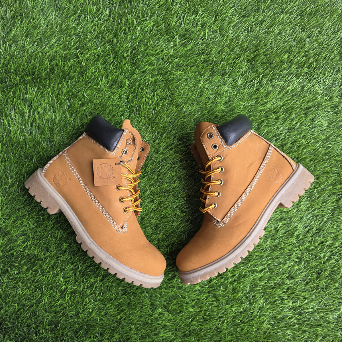 Nubuck Camel